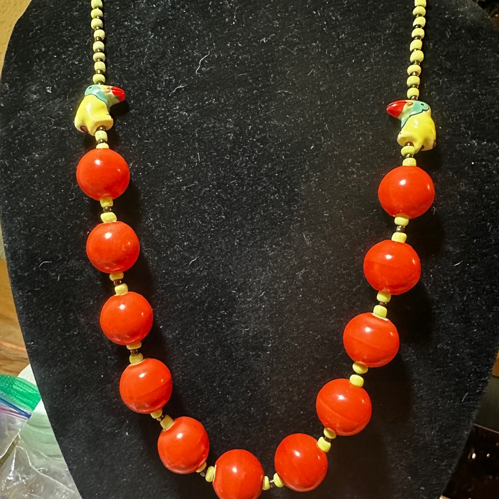 Elegant Orange Beaded Necklace